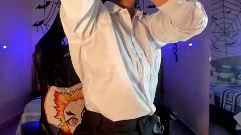 Snapshot of iamnayuta chatting on 10/24/25, 07:43 Nayuta online show from 10/24/25, 07:43