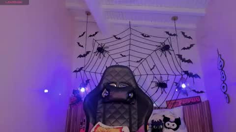 Snapshot of iamnayuta chatting on 10/26/25, 07:53 Nayuta online show from 10/26/25, 07:53