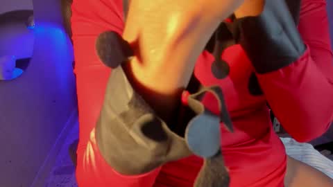 Snapshot of iamnayuta chatting on 11/28/25, 08:44 Nayuta online show from 11/28/25, 08:44