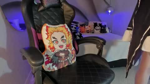 Nayuta online show from 01/10/26, 08:21