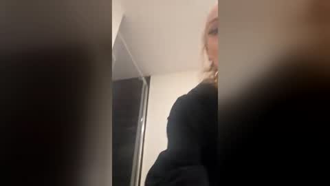 Snapshot of iamstephc chatting on 07/10/26, 10:40 iamstephc online show from 07/10/26, 10:40