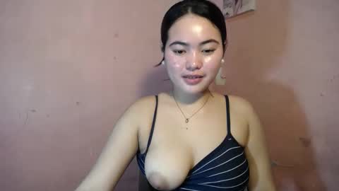 Snapshot of iamurnanny chatting on 12/05/24, 08:00 nany online show from 12/05/24, 08:00