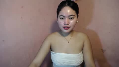 Snapshot of iamurnanny chatting on 12/19/24, 02:56 nany online show from 12/19/24, 02:56