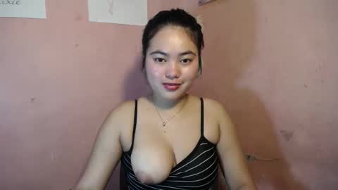 Snapshot of iamurnanny chatting on 01/10/25, 05:15 nany online show from 01/10/25, 05:15