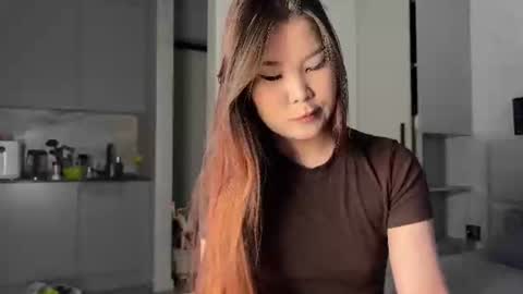 iamyuki_ online show from 06/27/26, 02:16