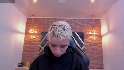 IAN CASTILLO online show from 02/19/26, 11:17