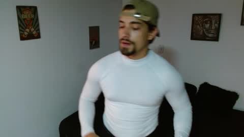 Ian Davis online show from 11/07/25, 03:28