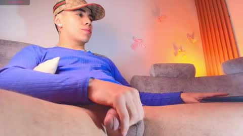 Snapshot of ian_fit chatting on 02/19/26, 08:38 ian online show from 02/19/26, 08:38