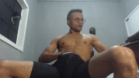 Snapshot of ian_tuner chatting on 12/05/24, 07:06 ian_tuner online show from 12/05/24, 07:06