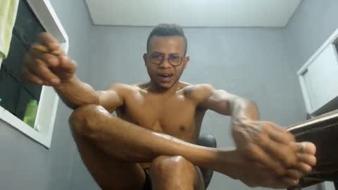 Snapshot of ian_tuner chatting on 12/08/24, 09:13 ian_tuner online show from 12/08/24, 09:13