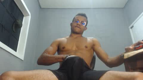 Snapshot of ian_tuner chatting on 12/21/24, 03:25 ian_tuner online show from 12/21/24, 03:25