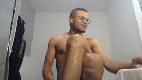 Snapshot of ian_tuner chatting on 11/08/25, 12:11 ian_tuner online show from 11/08/25, 12:11