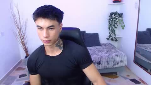 Snapshot of ian_west chatting on 02/03/26, 12:10 Ian online show from 02/03/26, 12:10