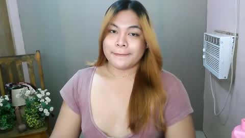 Snapshot of iana_whorexxx chatting on 03/02/25, 02:32 iana online show from 03/02/25, 02:32