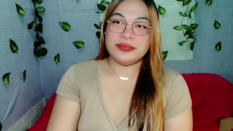 Snapshot of iana_whorexxx chatting on 03/10/25, 11:42 iana online show from 03/10/25, 11:42