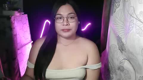 Snapshot of iana_whorexxx chatting on 04/25/26, 11:02 iana online show from 04/25/26, 11:02