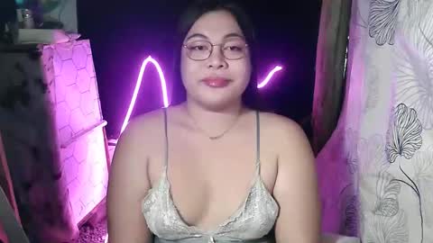 Snapshot of iana_whorexxx chatting on 04/27/26, 06:33 iana online show from 04/27/26, 06:33