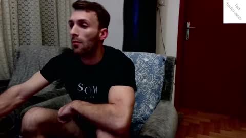 Snapshot of ianandersson27 chatting on 12/24/24, 01:06 Ian Andersson online show from 12/24/24, 01:06