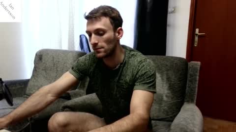 Snapshot of ianandersson27 chatting on 01/11/25, 06:56 Ian Andersson online show from 01/11/25, 06:56