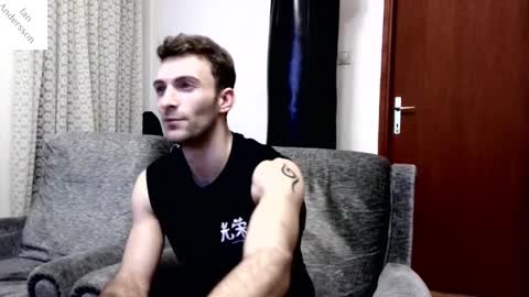 Snapshot of ianandersson27 chatting on 01/13/25, 11:27 Ian Andersson online show from 01/13/25, 11:27