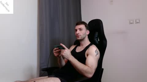 Snapshot of ianandersson27 chatting on 02/24/25, 10:15 Ian Andersson online show from 02/24/25, 10:15