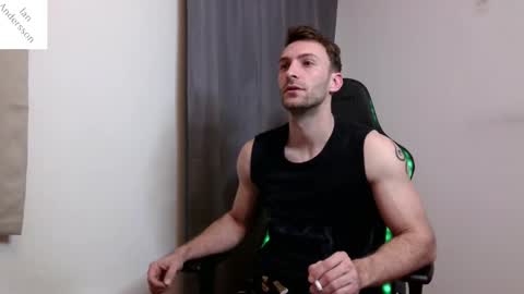 Snapshot of ianandersson27 chatting on 02/25/25, 04:14 Ian Andersson online show from 02/25/25, 04:14