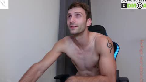 Snapshot of ianandersson27 chatting on 09/18/25, 09:39 Ian Andersson online show from 09/18/25, 09:39