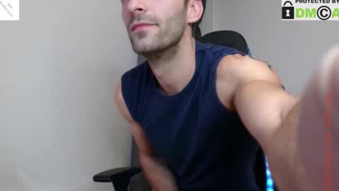 Snapshot of ianandersson27 chatting on 09/22/25, 05:42 Ian Andersson online show from 09/22/25, 05:42