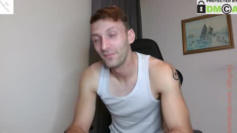 Snapshot of ianandersson27 chatting on 10/14/25, 05:58 Ian Andersson online show from 10/14/25, 05:58