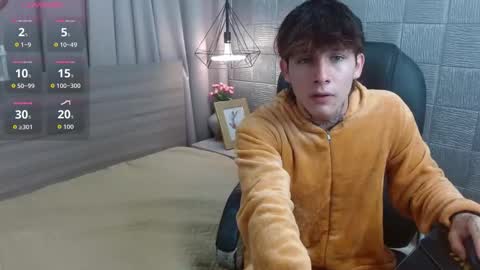 ian online show from 09/10/25, 03:17