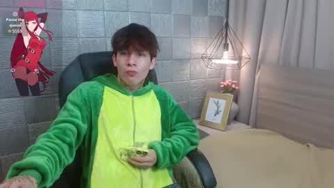 ian online show from 09/14/25, 04:33