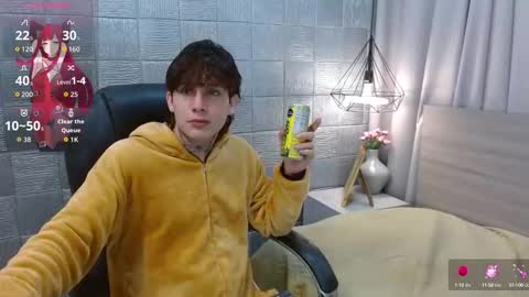 ian online show from 09/19/25, 06:04