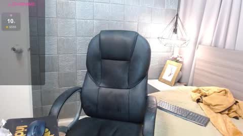 ian online show from 09/21/25, 09:00