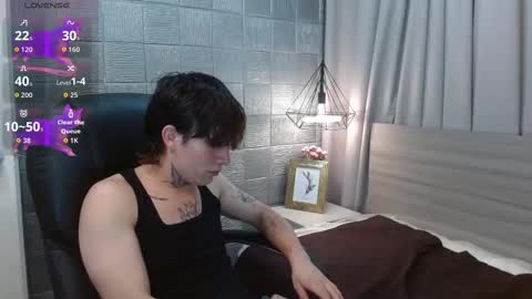 ian online show from 09/30/25, 01:21