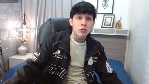 ian online show from 10/11/25, 08:07