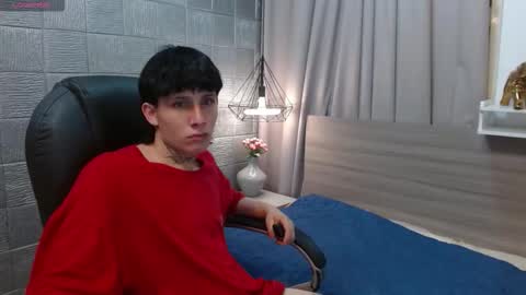 ian online show from 10/15/25, 02:11