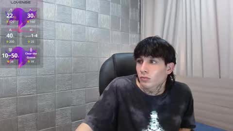 ian online show from 11/05/25, 01:49