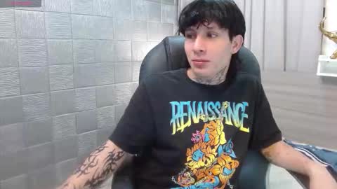 ian online show from 11/20/25, 03:45