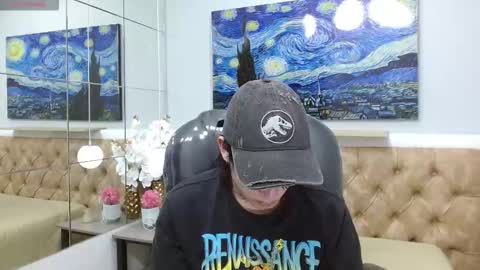 ian online show from 12/18/25, 10:05