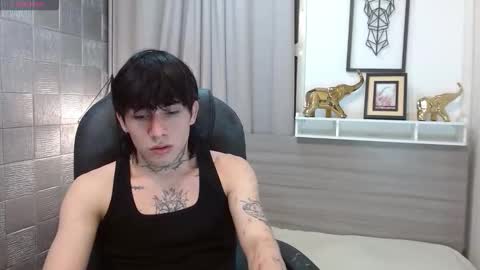 ian online show from 12/20/25, 09:55