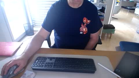 iandy12 online show from 11/19/25, 07:08