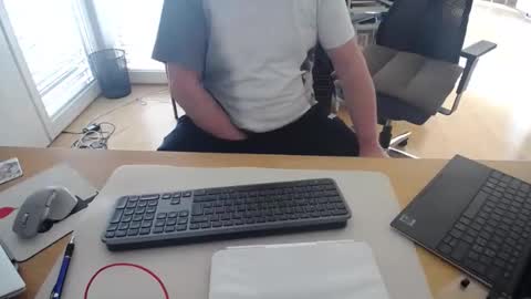 iandy12 online show from 04/21/26, 06:09