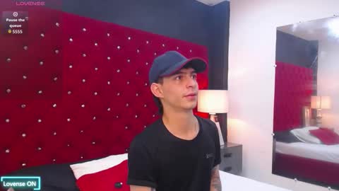 Snapshot of ianlark chatting on 02/03/26, 11:21 Ian Lark online show from 02/03/26, 11:21