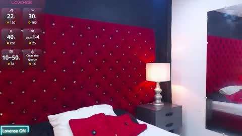 Snapshot of ianlark chatting on 02/08/26, 06:22 Ian Lark online show from 02/08/26, 06:22