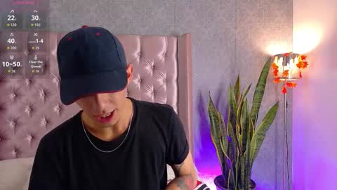 Snapshot of ianlark chatting on 02/18/26, 04:25 Ian Lark online show from 02/18/26, 04:25