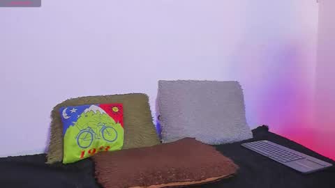 Ian Lark online show from 04/16/26, 09:39