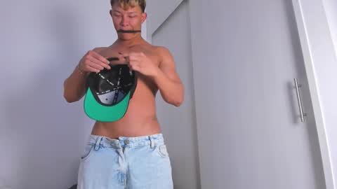 Ian Machado online show from 12/16/25, 07:24