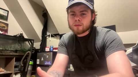 ianrobbins6 online show from 02/18/26, 07:37