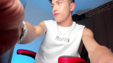 Andrew online show from 11/26/25, 04:02