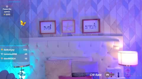  iara smith  online show from 01/27/25, 03:18